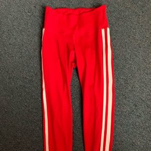 red old navy athletic leggings